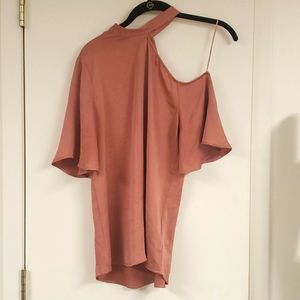 Off shoulder high neck pink shirt